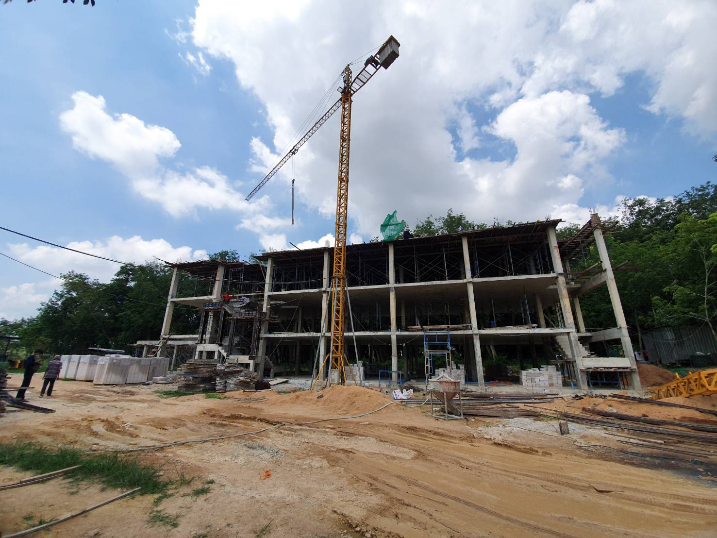 PTS-13 | 4 Storey Residential Building with 150 mm Thick Floor Slabs